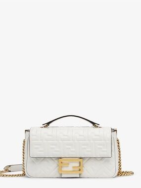 FENDI Baguette chain medium cream